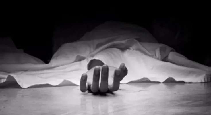 Family Suicide:కూతురికి ఉరేసి, దంపతుల ఆత్మహత్య